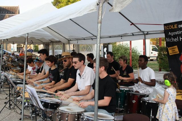 Ensemble caisses claires et toms basses