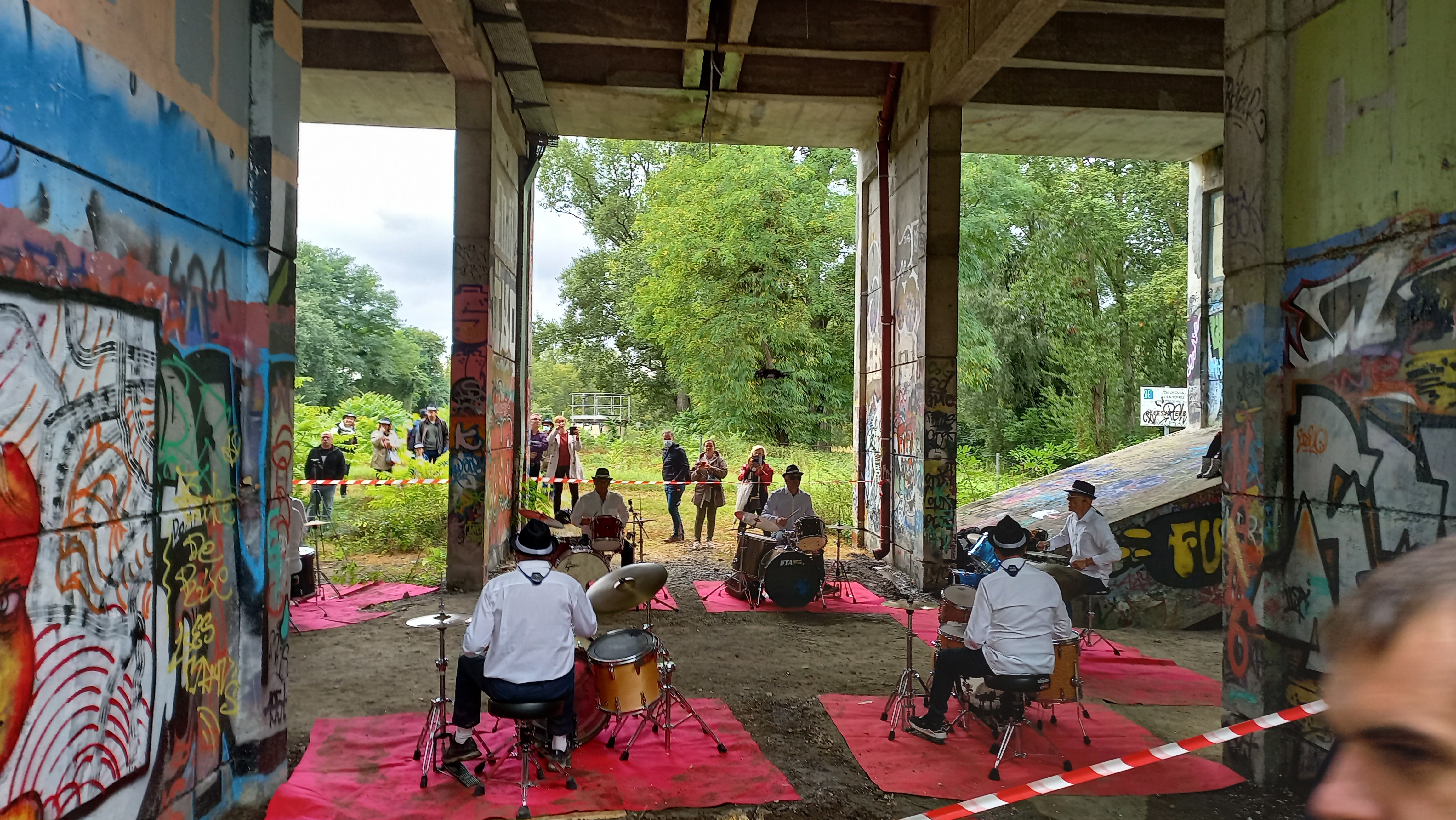 M. Hamayon-LE-MANS - B. Bordier-ANGERS - F. JUSKOWIAK-PARIS - L. Deschenaud-TOURS - F. Kolh-CHARTRES