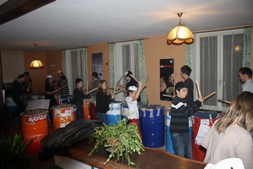 Répétitions à l'école en vue d'un flash-mob