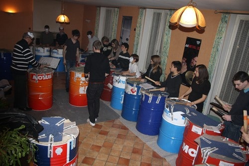 Répétitions à l'école en vue d'un flash-mob