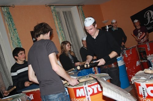 Répétitions à l'école en vue d'un flash-mob