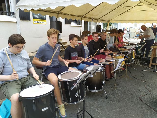 Simon - Matisse - Alexandre - Pierre - Benjamin - Eric - Robin - Clément - Bérengère et Michel